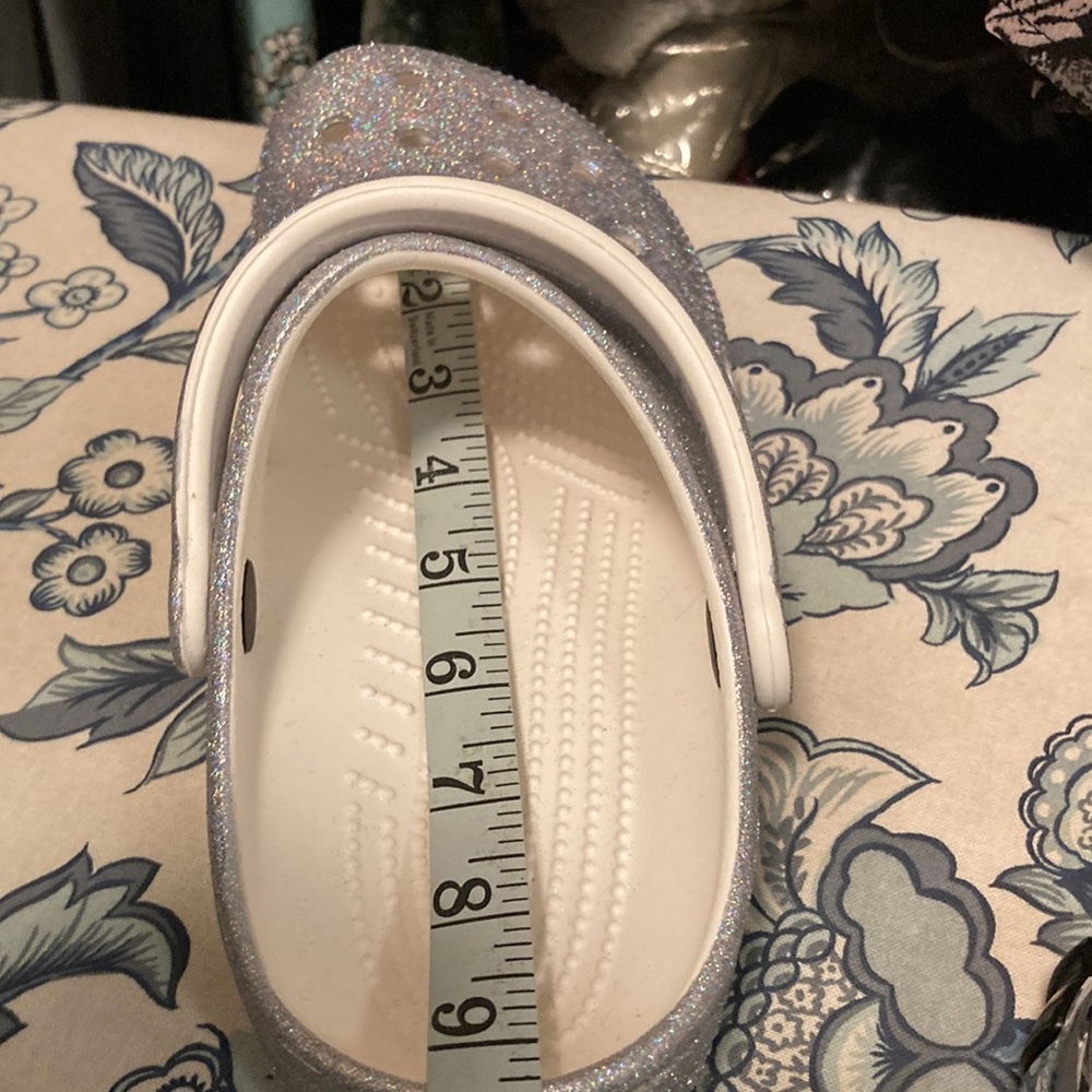 Crocs - Picture 6 of 7